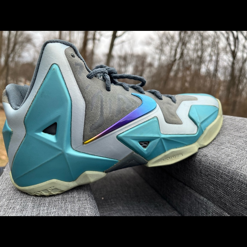 LeBron 11 ‘Armory Slate, size 5, good condition, Nike